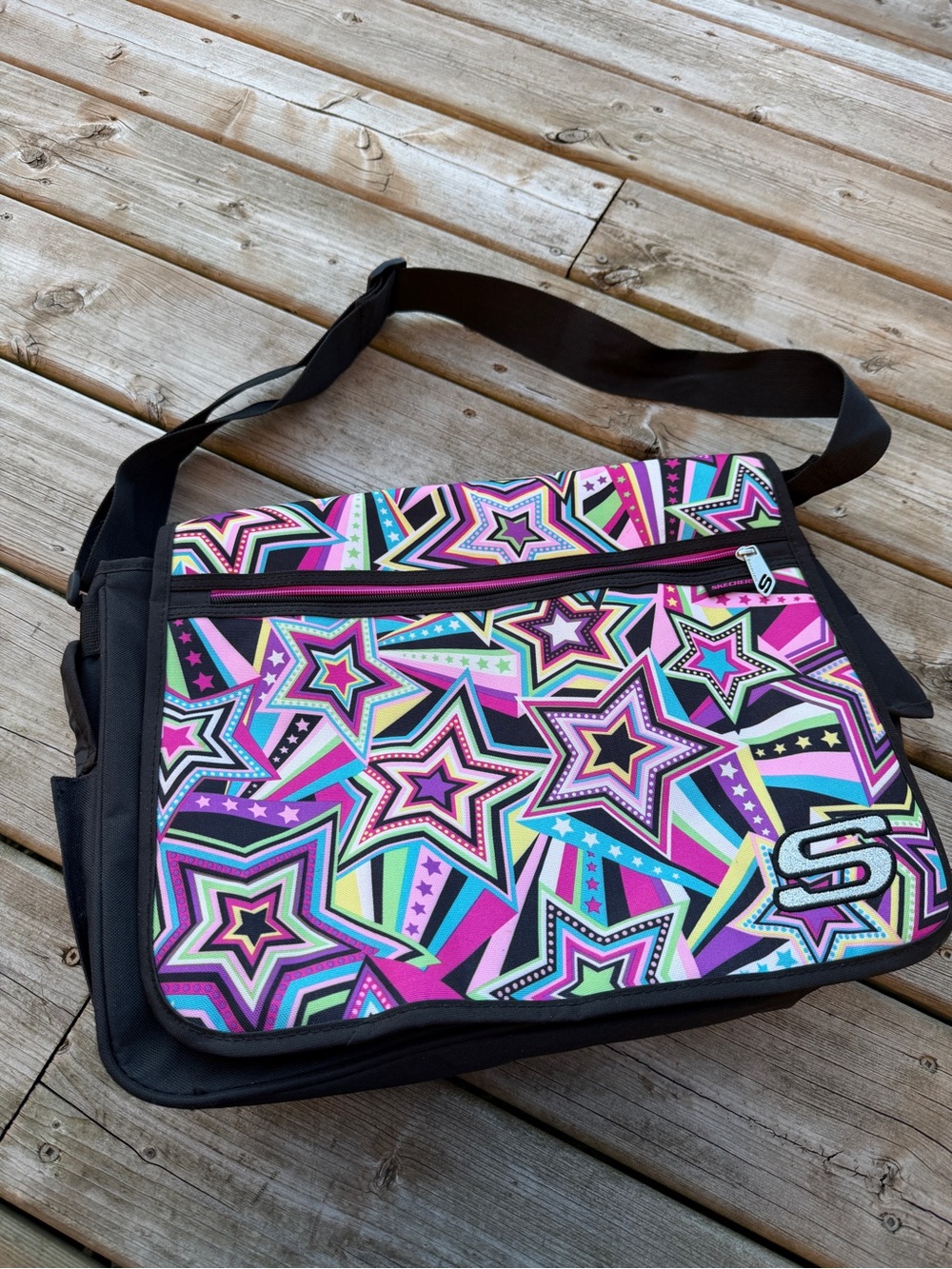 Skechers Star Print Messenger Bag Laptop School Crossbody Pink Black